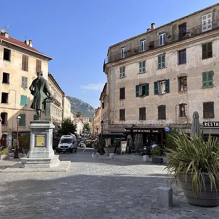 Joli F2 Centre De Corte (Corsica)